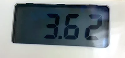 LCD Screen with voltage